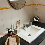 Duplex Atypique Dans La Cite Medievale דירה לאון