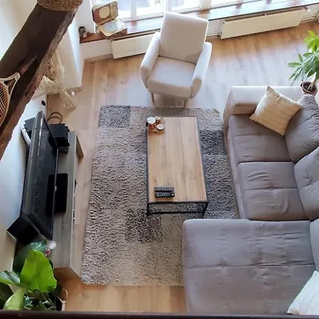 Duplex Atypique Dans La Cite Medievale 아파트 *