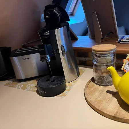 아파트 Duplex Atypique Dans La Cite Medievale 랑